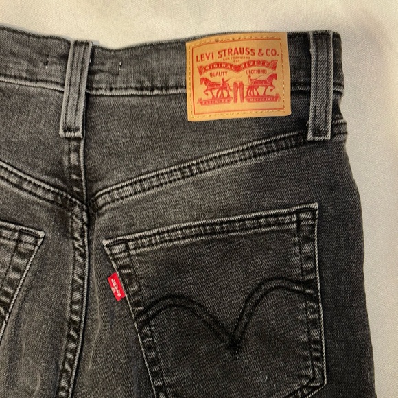 Levi's Ribcage Straight Ankle Women's Jeans | Size 27 | Black Rinse - Picture 7 of 14